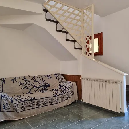 Residenza Lentischio Holiday home Limpiddu